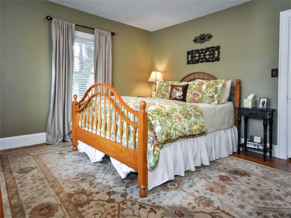 60 Sterling Road Westwood, MA 02090 - Photo 16 of 23 Gallery Image 16