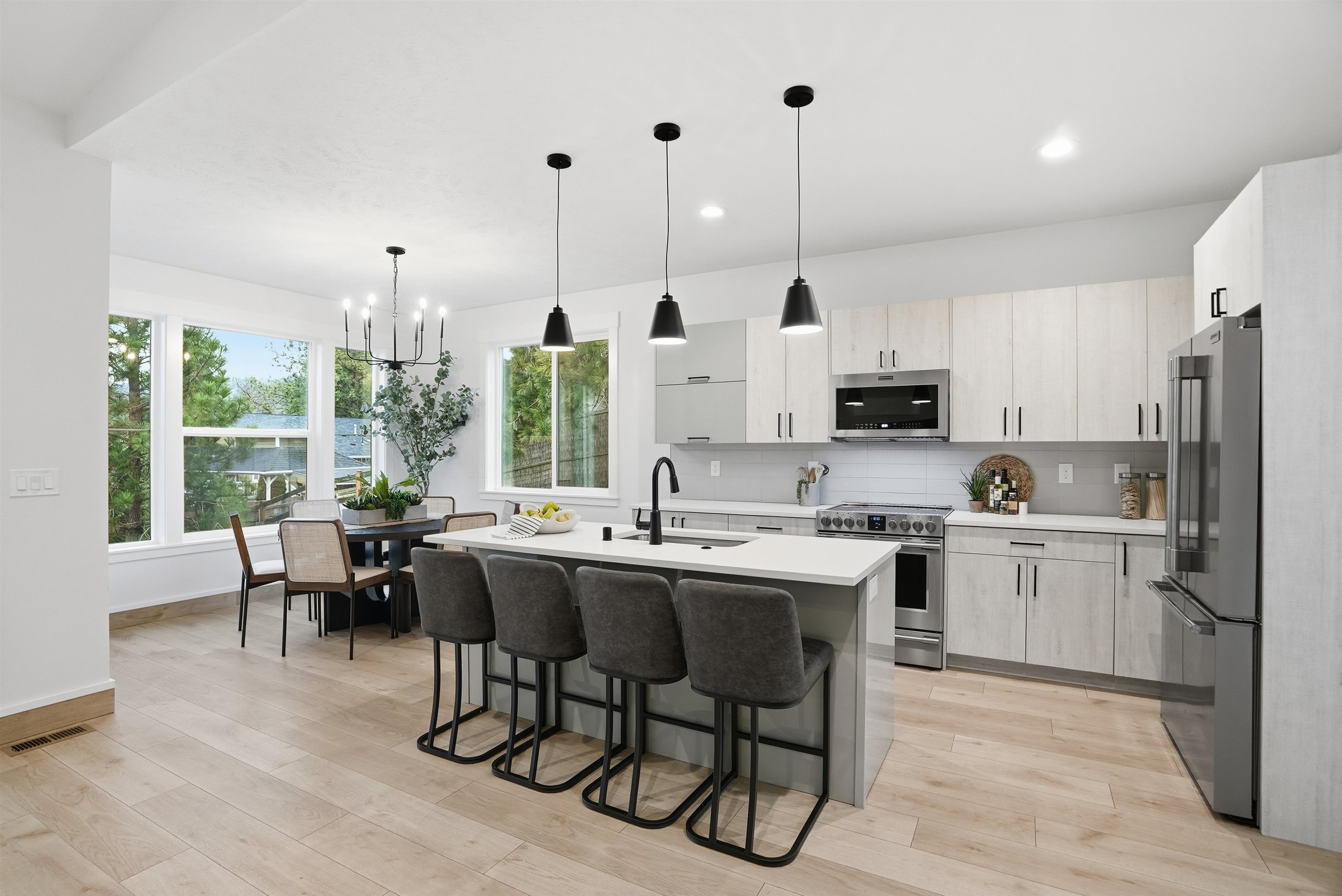 1715 West 26th Avenue Spokane, WA 99224 - Photo 8 of 50