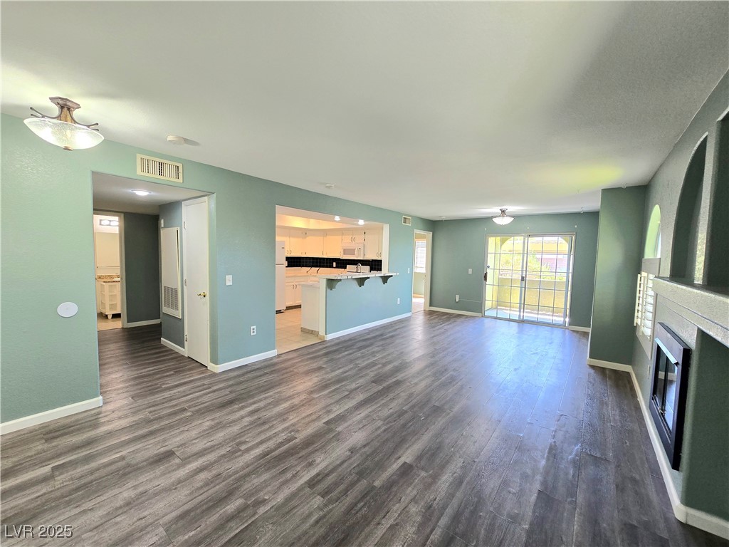 7950 West Flamingo Road, Unit 1148 Las Vegas, NV 89147 - Photo 12 of 28 Gallery Image 12