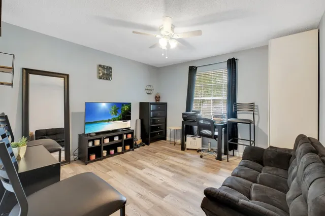 $178,000 | 2860 Gulfwind Drive North, Tallahassee, FL 32303