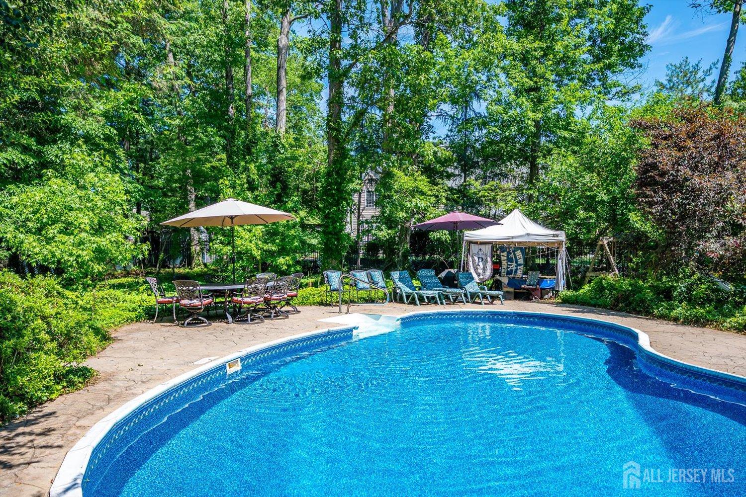 9 Clive Hills Road Edison, NJ 08820 - Photo 37 of 44