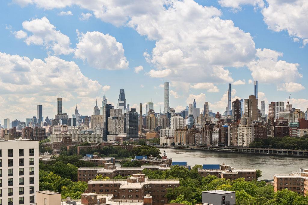 26-15 4th Street, Unit 3K Queens, NY 11102 - Photo 5 of 6