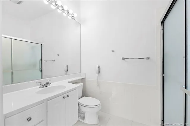 $549,000 | 9012 Southeast Eldorado Way, Hobe Sound, FL 33455