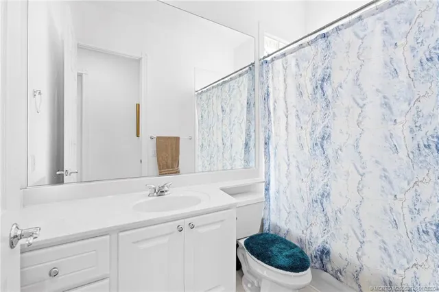 $549,000 | 9012 Southeast Eldorado Way, Hobe Sound, FL 33455