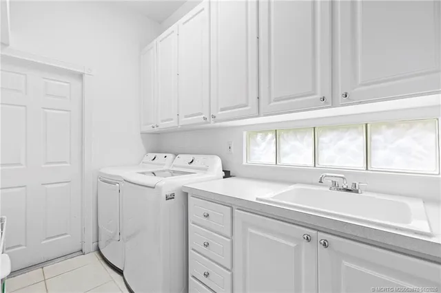 $549,000 | 9012 Southeast Eldorado Way, Hobe Sound, FL 33455