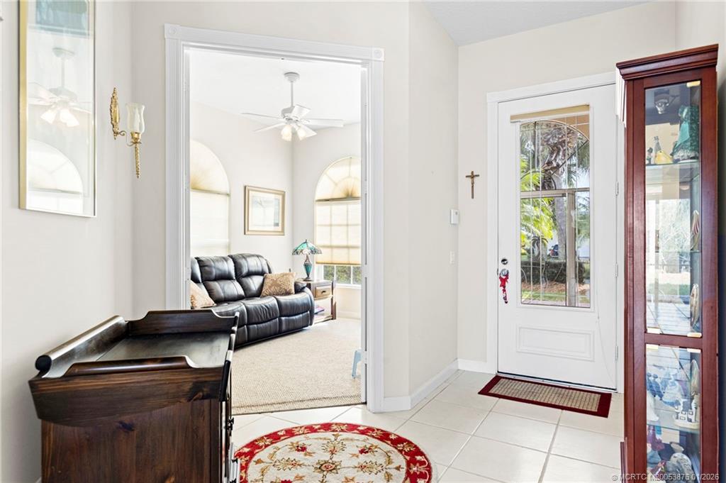 9012 Southeast Eldorado Way Hobe Sound, FL 33455 - Photo 3 of 25