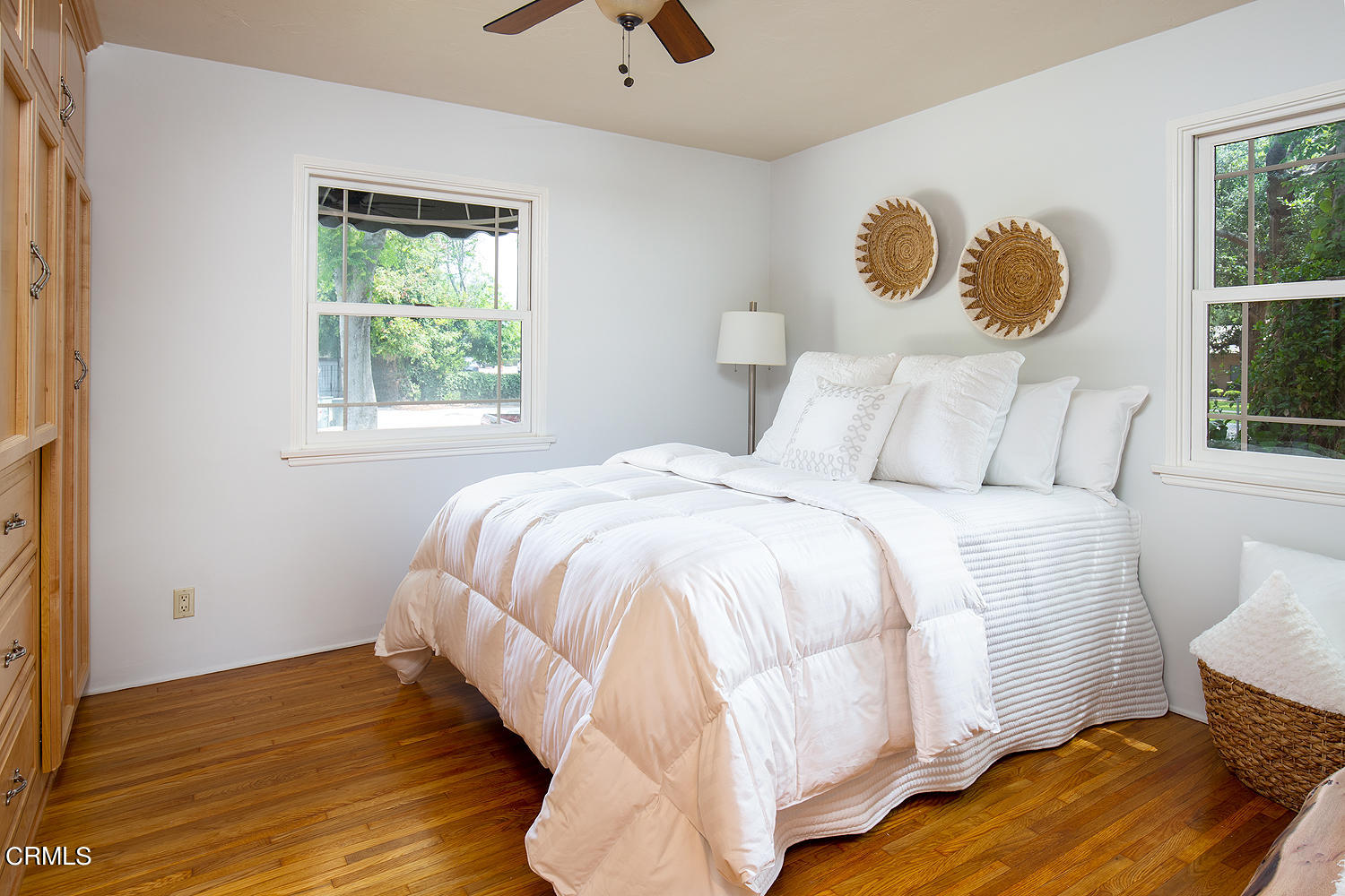 2766 Millicent Way Pasadena, CA 91107 - Photo 12 of 20 a bedroom with a bed and a window