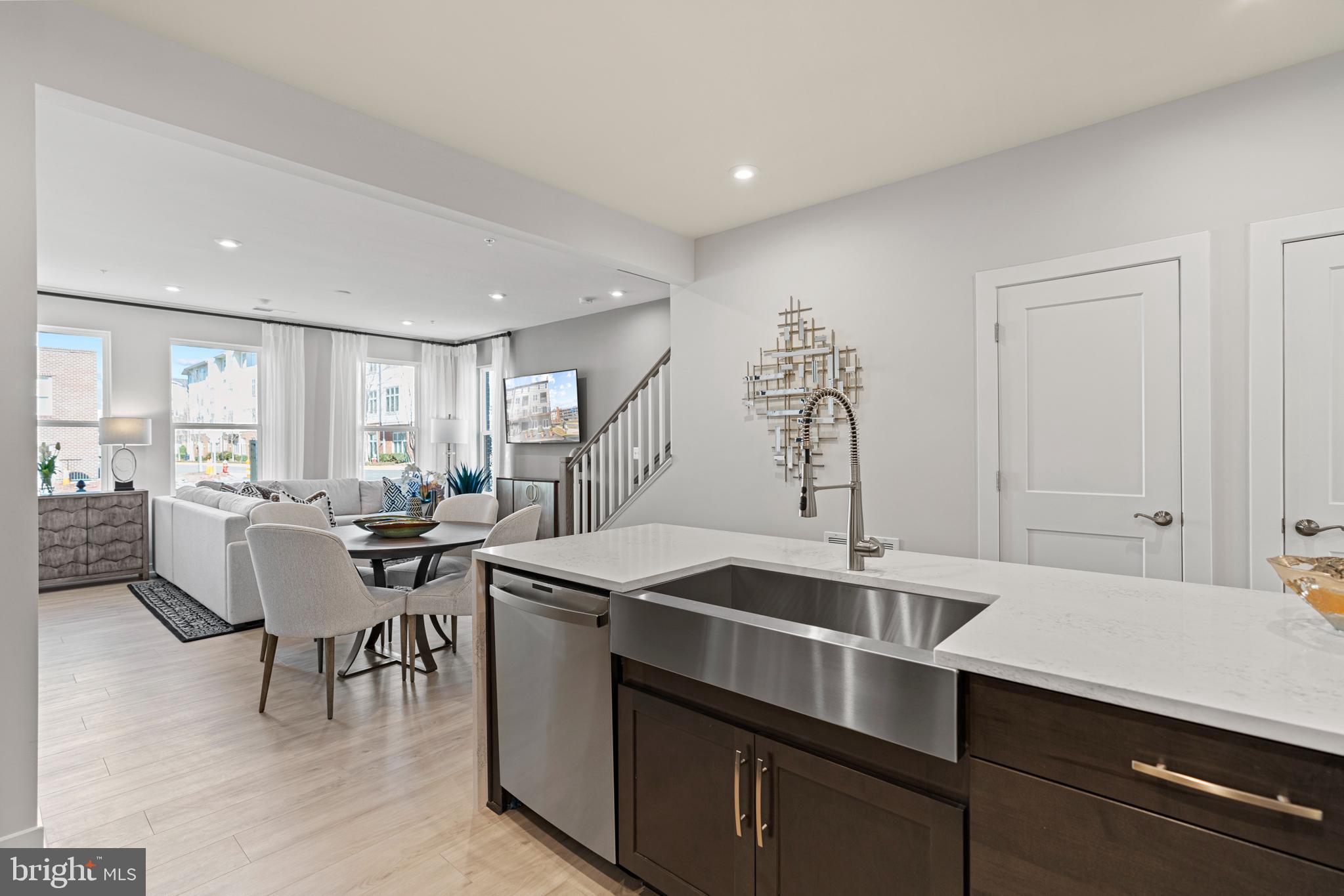 2337 Liberty Loop Herndon, VA 20171 - Photo 12 of 39