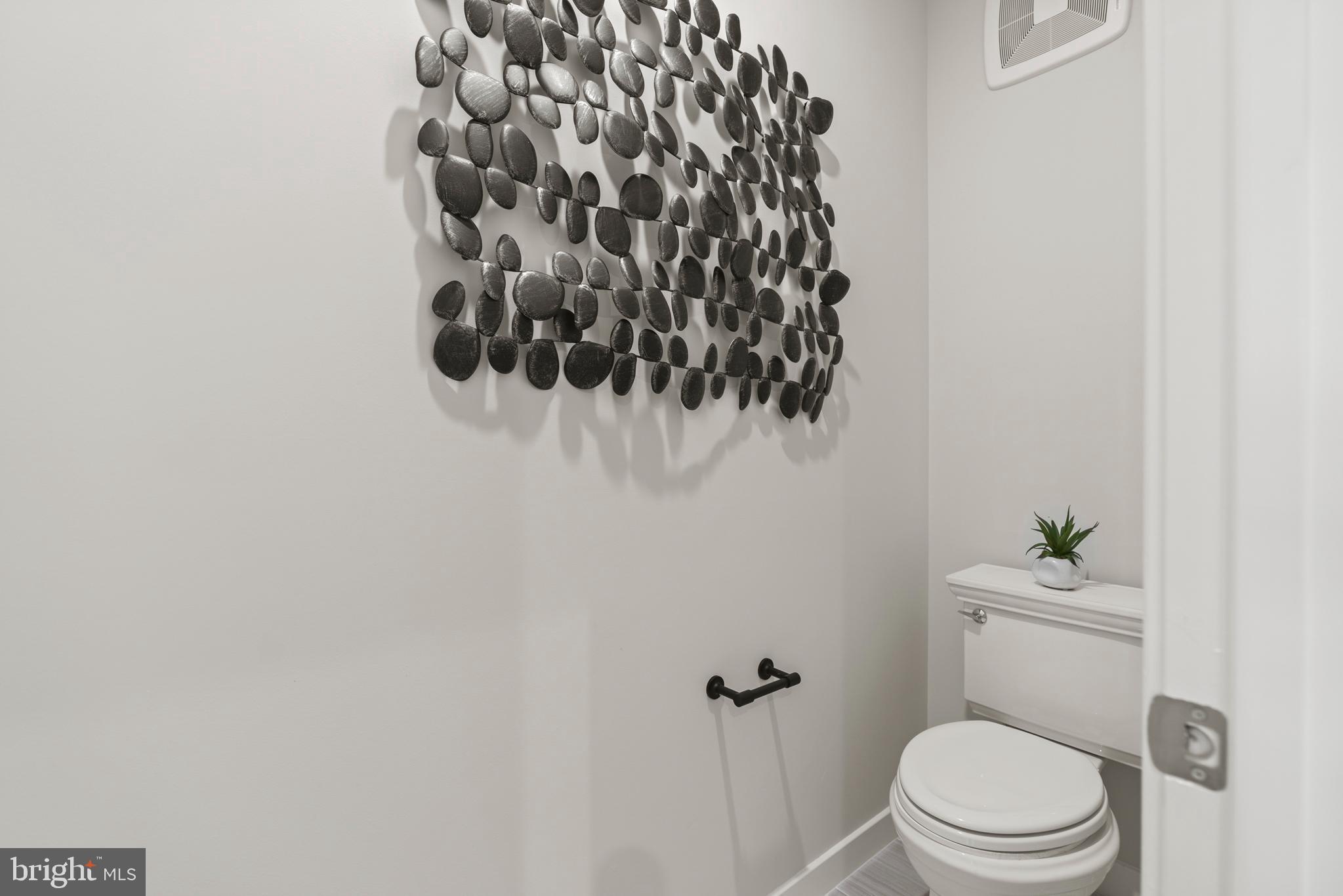 2337 Liberty Loop Herndon, VA 20171 - Photo 31 of 39