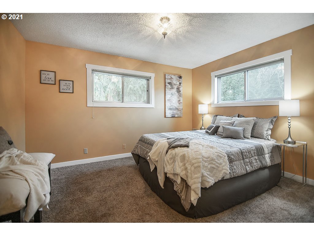 103 Studebaker Road Castle Rock, WA 98611 - Photo 11 of 32