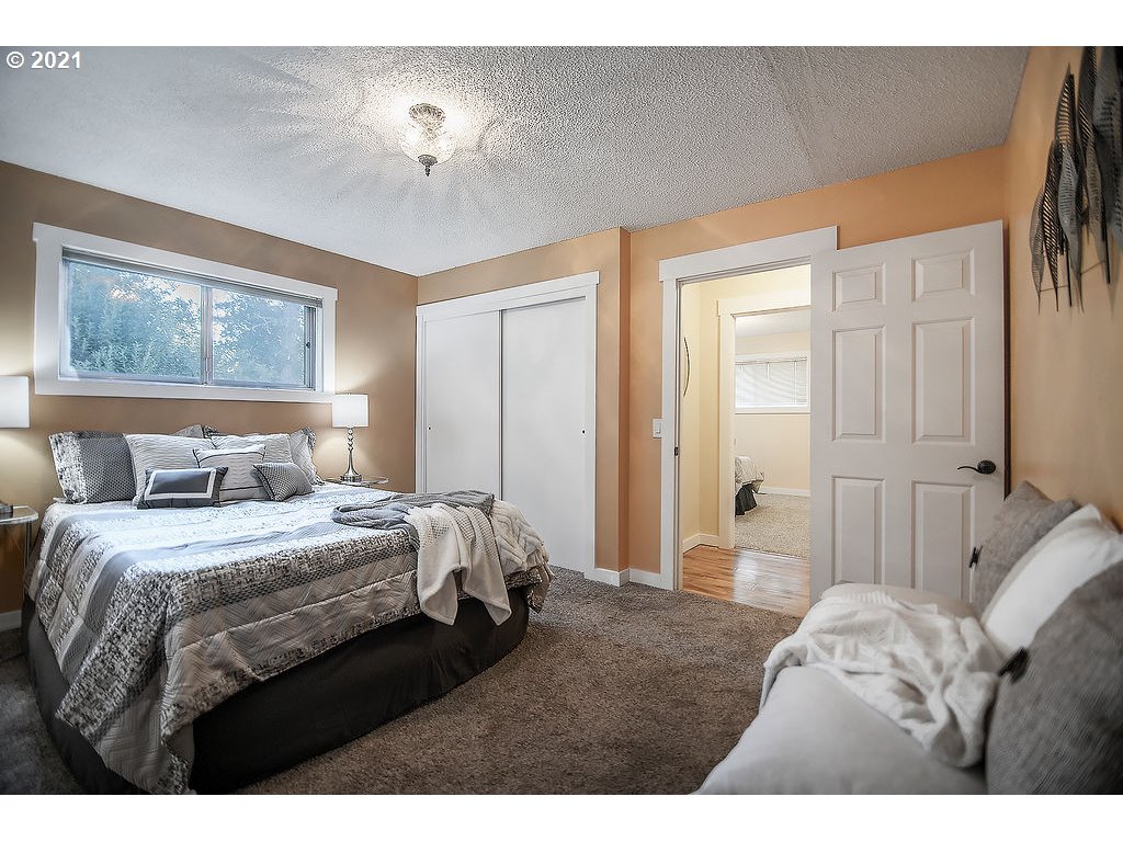 103 Studebaker Road Castle Rock, WA 98611 - Photo 12 of 32