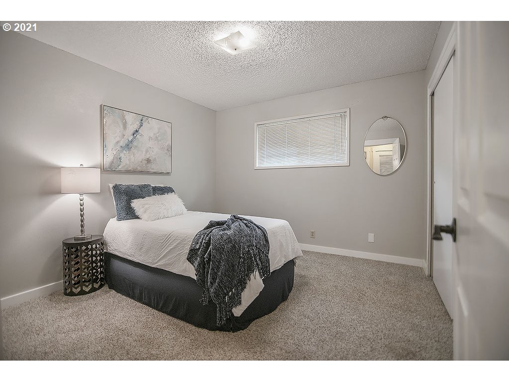 103 Studebaker Road Castle Rock, WA 98611 - Photo 13 of 32