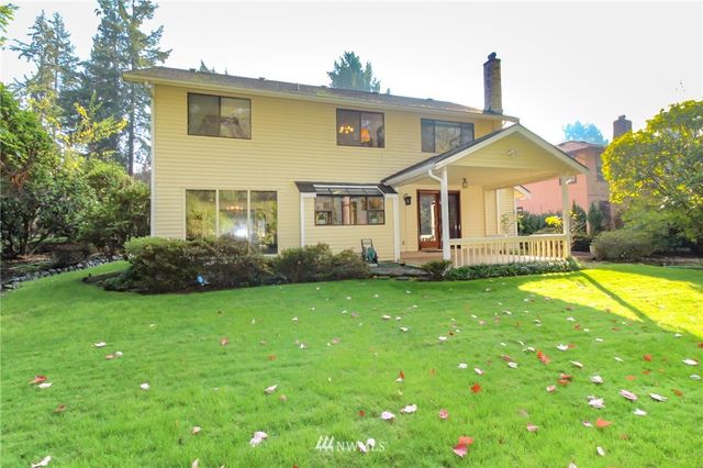$369,000 | 7023 Cameo Drive Southwest, Lakewood, WA 98498