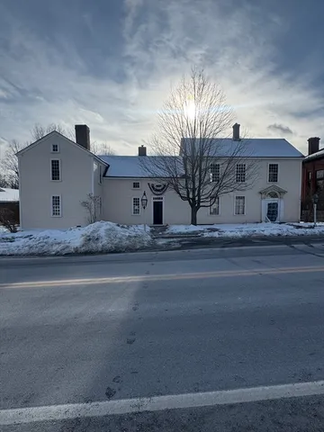 $269,900 | 804 Main Street, Ashby, MA 01431