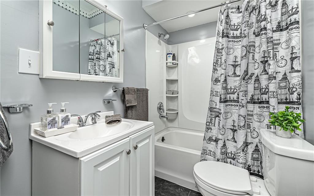 417 Columbia Avenue Pittsburgh, PA 15229 - Photo 16 of 27