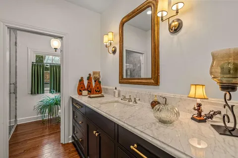 $2,795,000 | 3913 Hamilton Avenue, Fort Worth, TX 76107