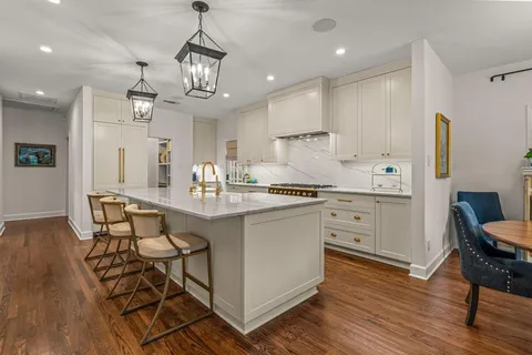 $2,795,000 | 3913 Hamilton Avenue, Fort Worth, TX 76107