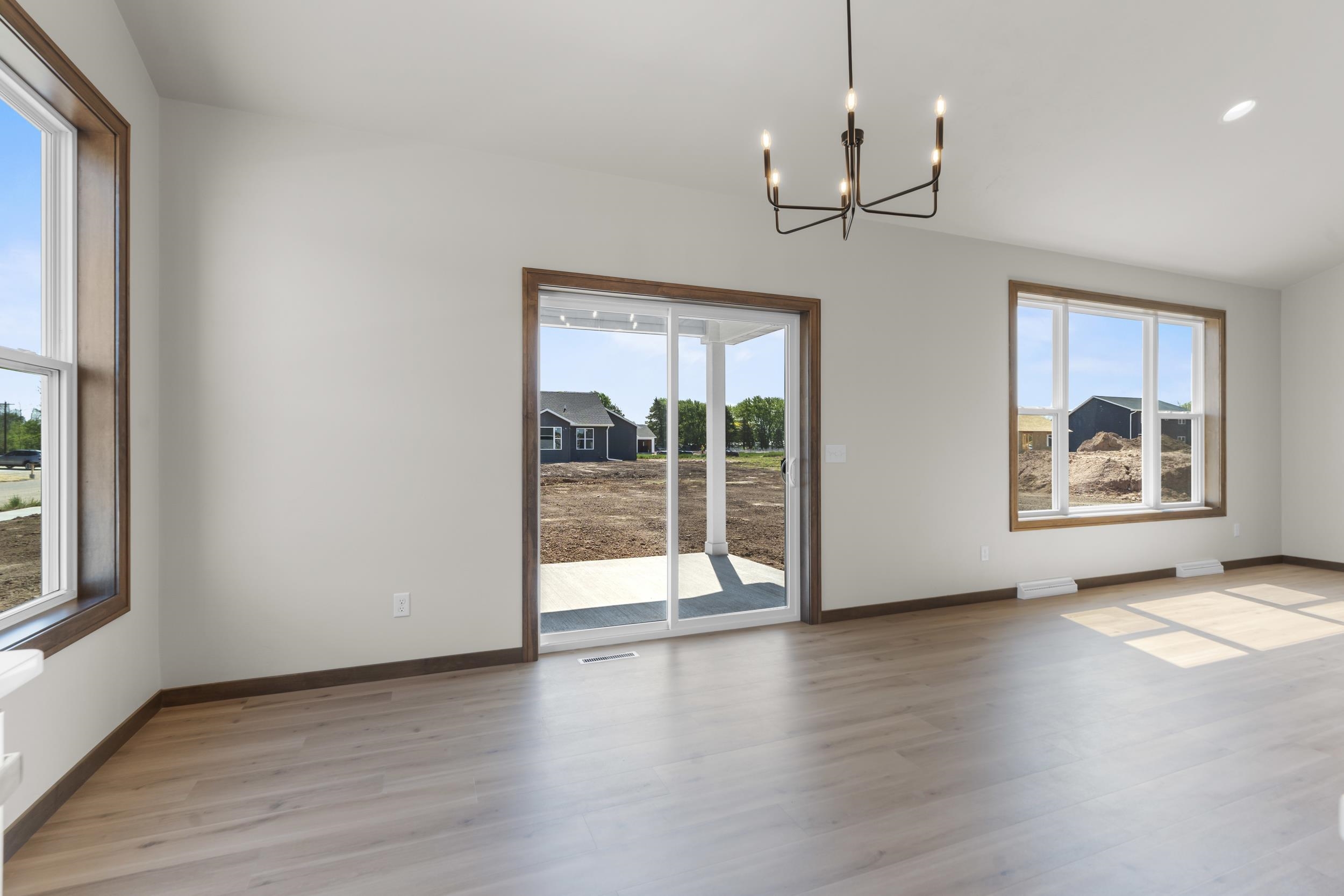 N8870 Killarney Way Menasha, WI 54952 - Photo 24 of 75