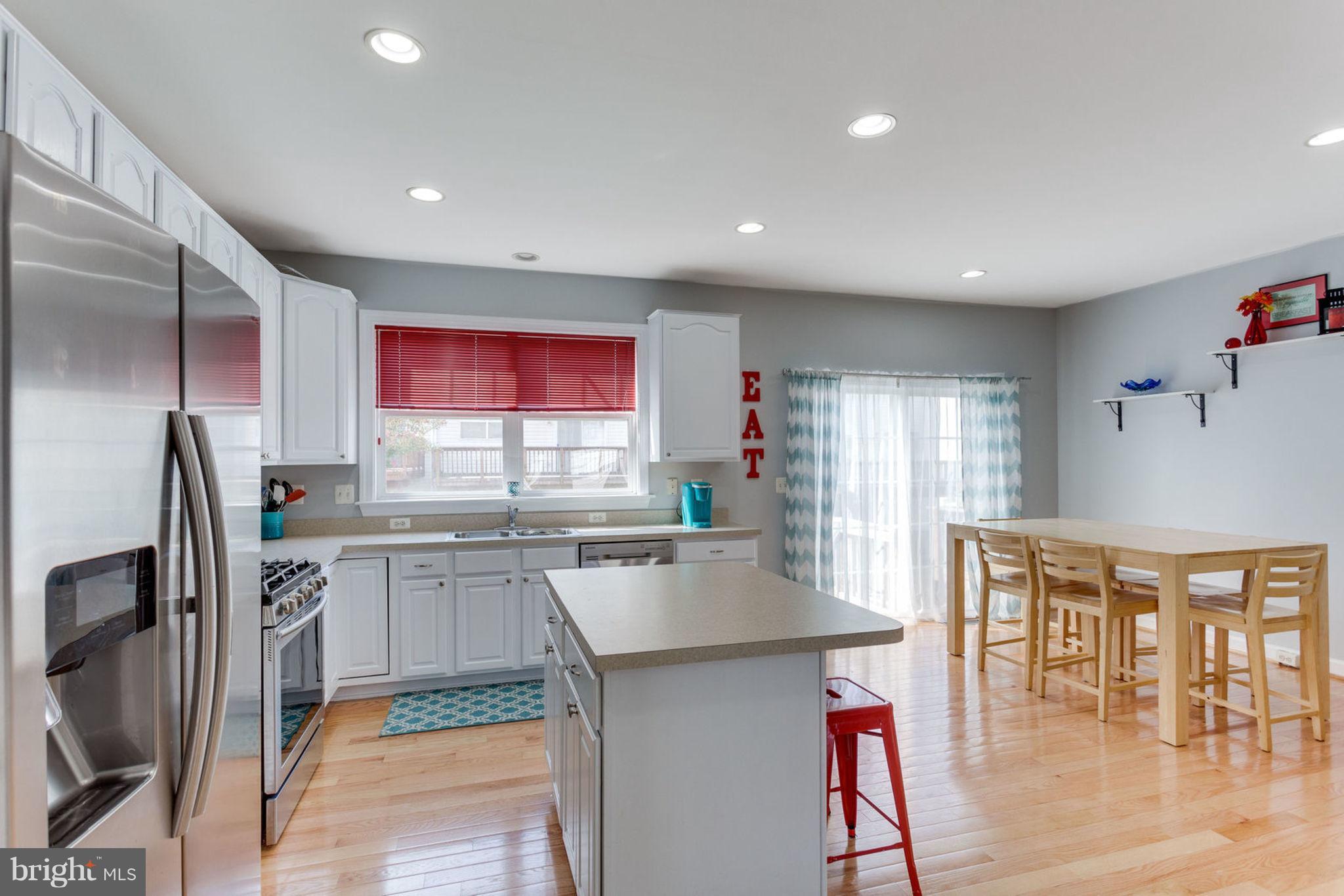 8107 Hard Shale Road Manassas, VA 20111 - Photo 13 of 29 Kitchen