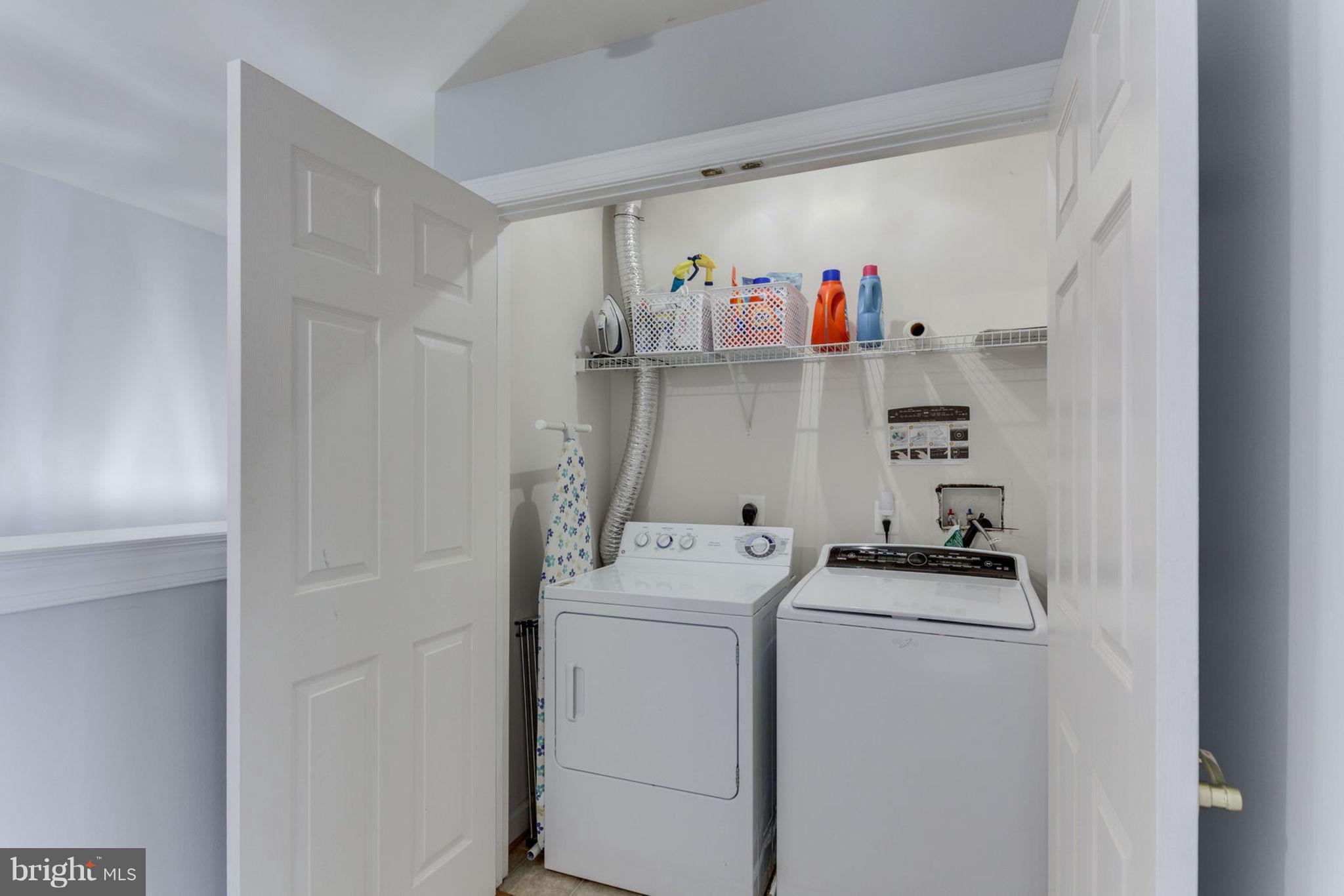 8107 Hard Shale Road Manassas, VA 20111 - Photo 26 of 29 Upper level laundry