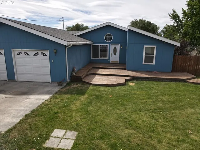 a view of outdoor space