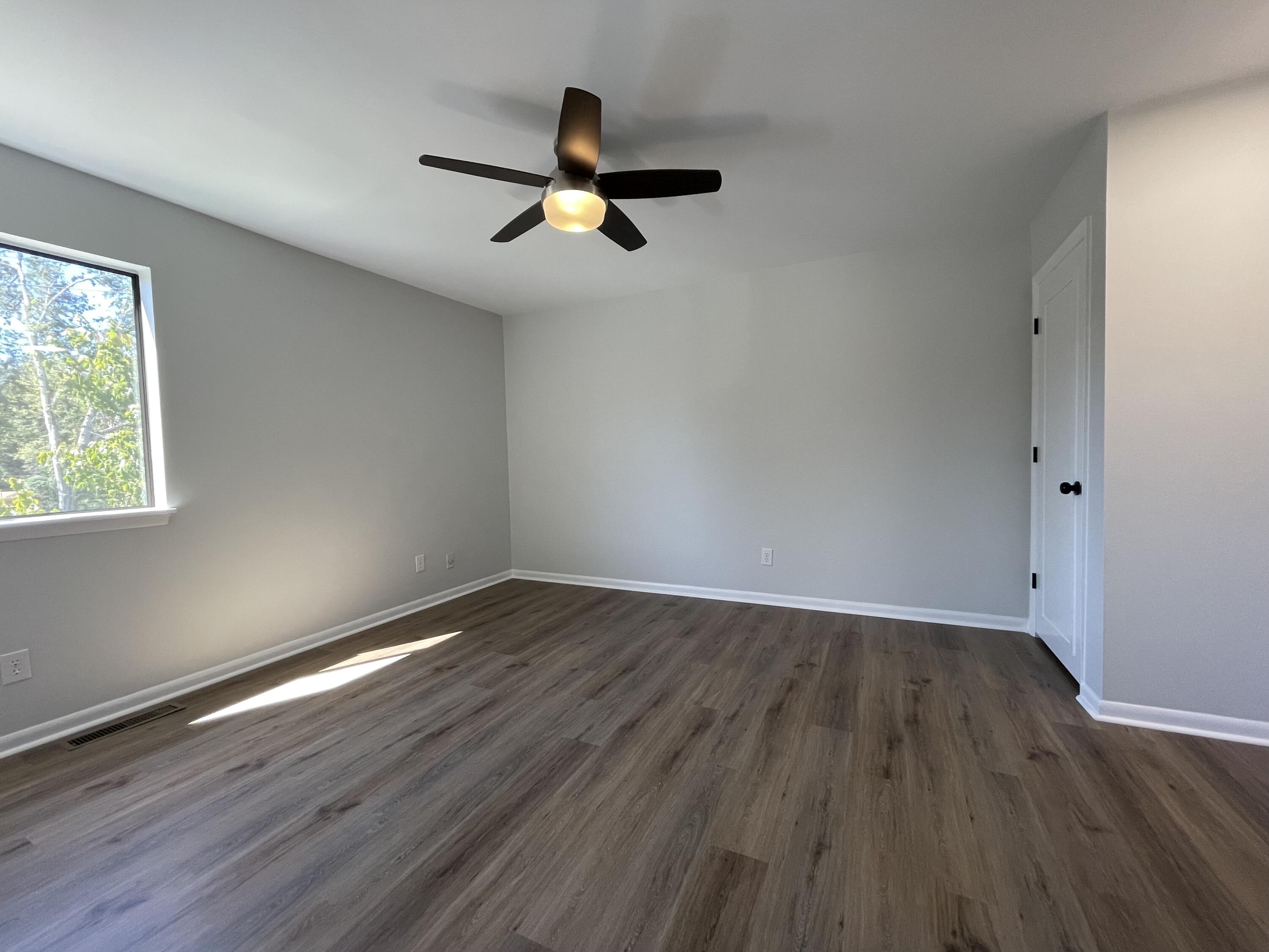 1530 Fort Johnson Road, Unit 2M Charleston, SC 29412 - Photo 13 of 14 IMG-8097