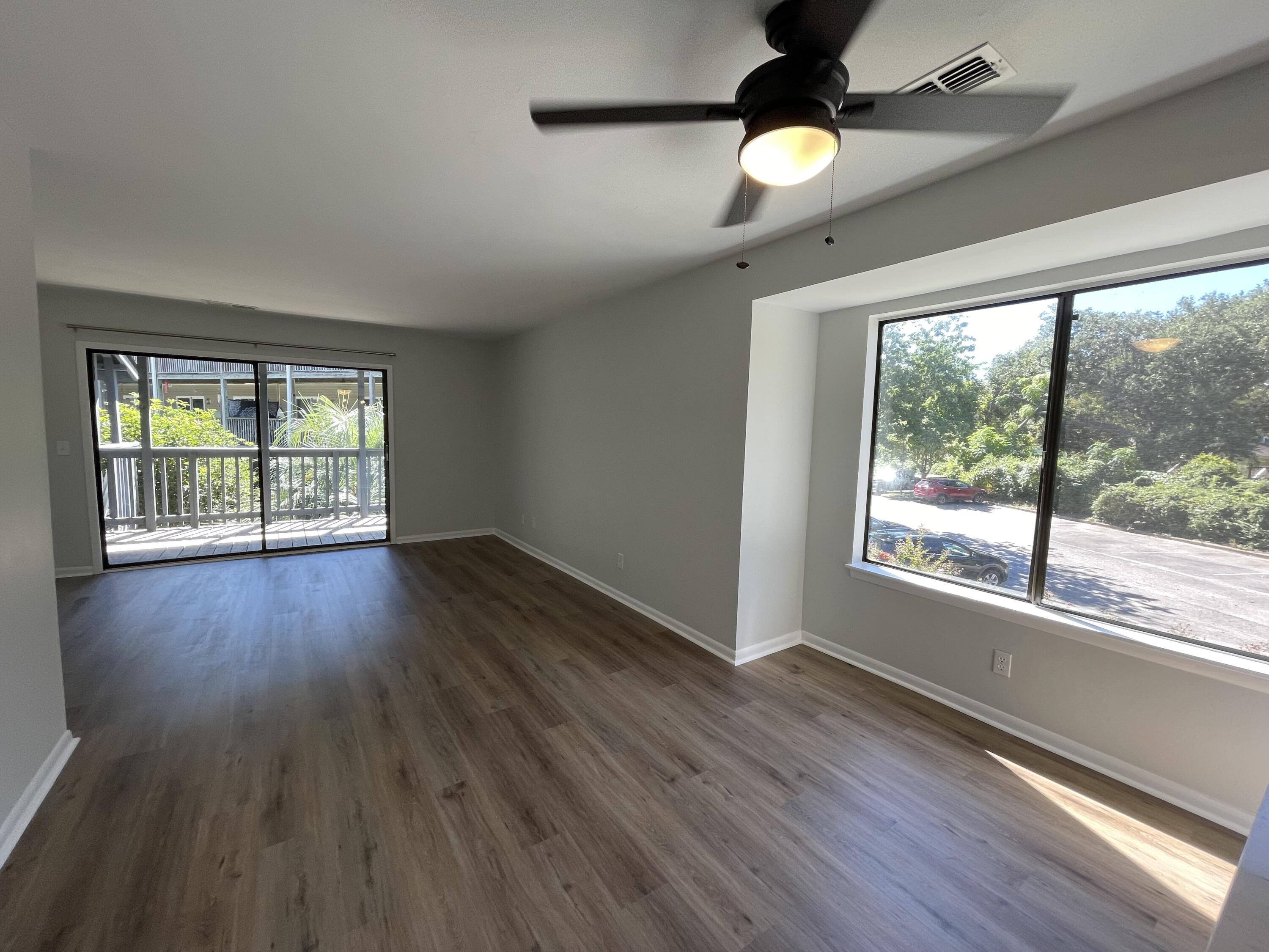 1530 Fort Johnson Road, Unit 2M Charleston, SC 29412 - Photo 5 of 14 IMG-8079