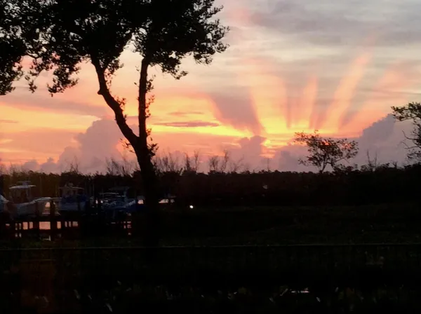 $1,990,000 | 8902 Southeast Marina Bay Drive, Hobe Sound, FL 33455