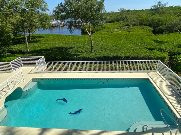 $1,990,000 | 8902 Southeast Marina Bay Drive, Hobe Sound, FL 33455