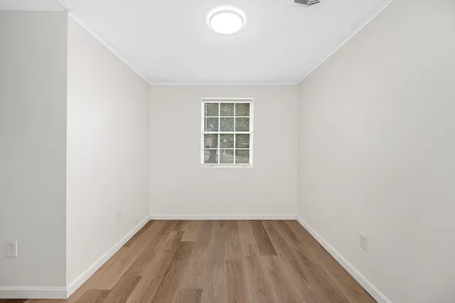 $2,200 | 3 Louisburg Square, Unit 8, Nashua, NH 03060