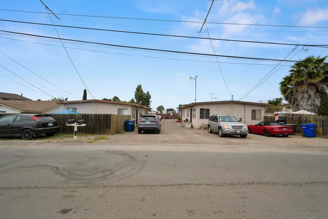 a car parked in front of a building
