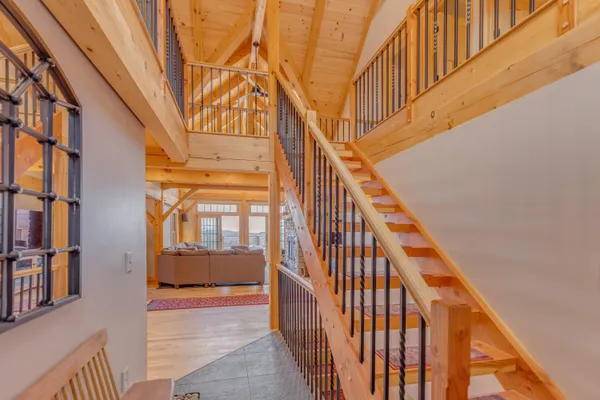 $1,649,000 | 365 Tunnel Stream Road, Benton, NH 03785
