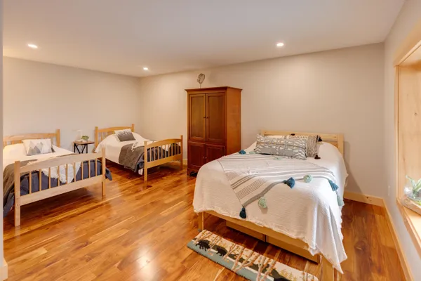 $1,649,000 | 365 Tunnel Stream Road, Benton, NH 03785