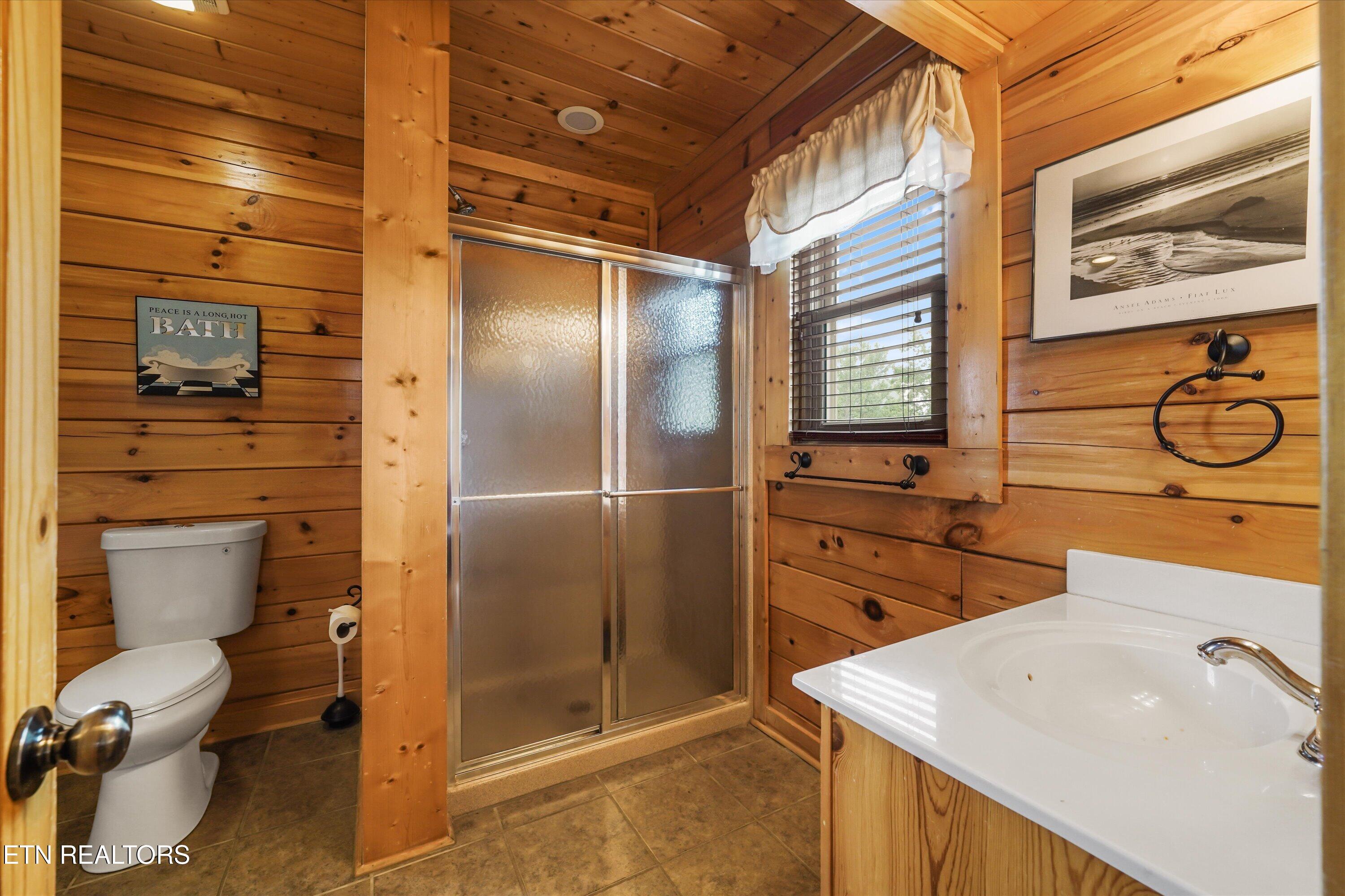 2803 White Oak Ridge Lane Sevierville, TN 37862 - Photo 25 of 38 25-2803 White Oak Ridge Ln21