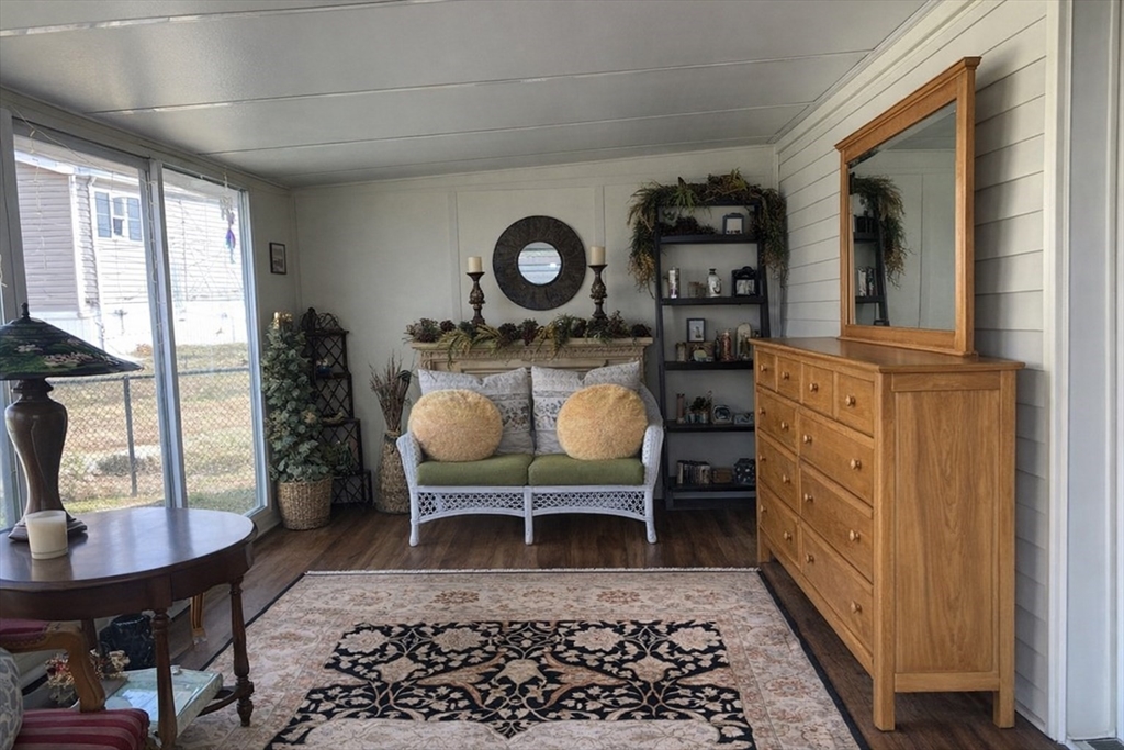 3 Nob Hill Road Weymouth, MA 02188 - Photo 5 of 14