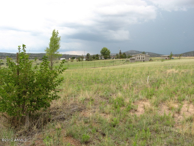 279 Rolling Hills Road, Unit X Young, AZ 85554 - Photo 2 of 13 a view of an ocean