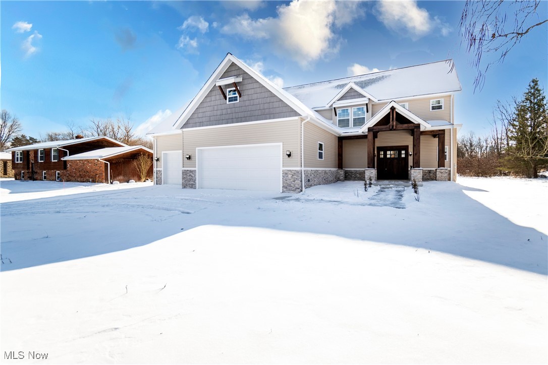 25371 Tryon Road Bedford, OH 44146 - Photo 1 of 31 Gallery Image 1