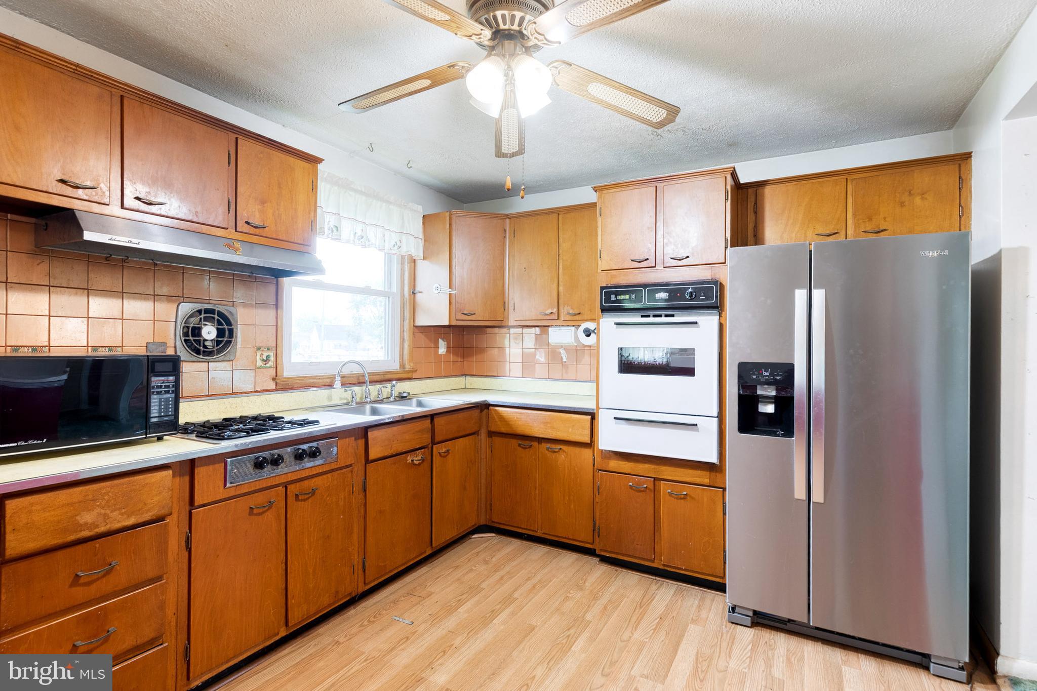 8306 Berkfield Road Baltimore, MD 21237 - Photo 11 of 26