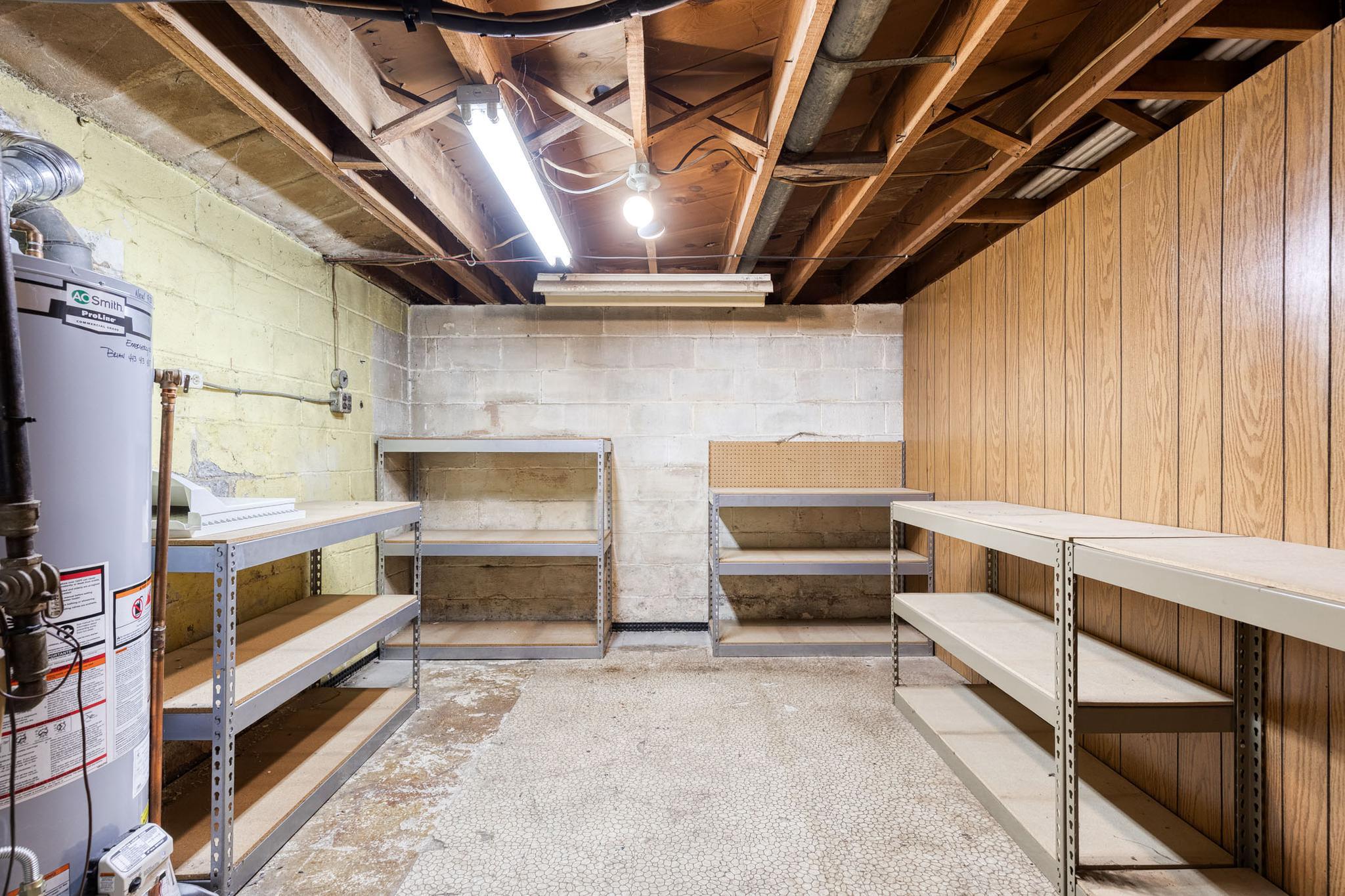 8306 Berkfield Road Baltimore, MD 21237 - Photo 20 of 26 Storage