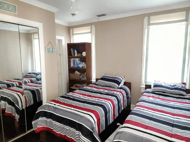 $179,900 | 135 Southeast Oak Street, Madison, FL 32340