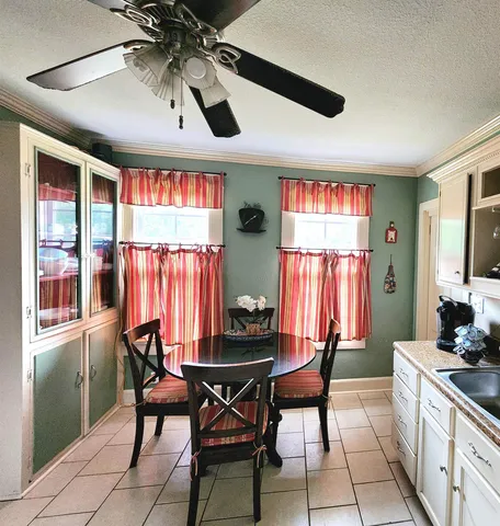 $179,900 | 135 Southeast Oak Street, Madison, FL 32340