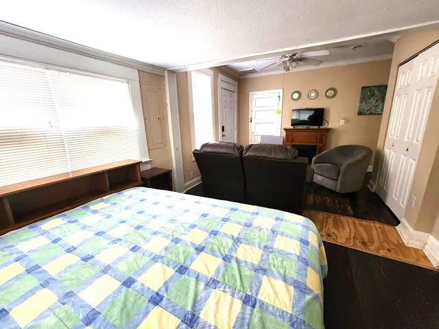 $179,900 | 135 Southeast Oak Street, Madison, FL 32340