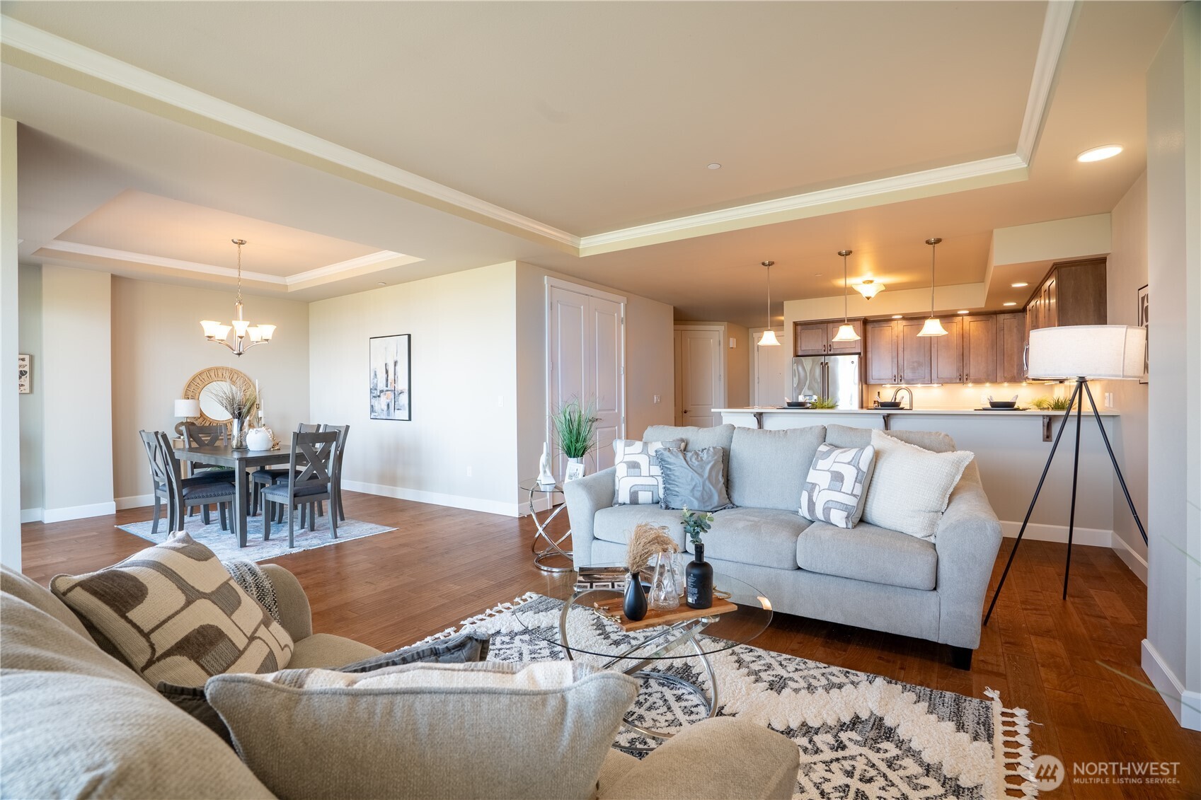 5105 Grand Loop, Unit 105 Tacoma, WA 98407 - Photo 14 of 39 a living room with furniture and kitchen view
