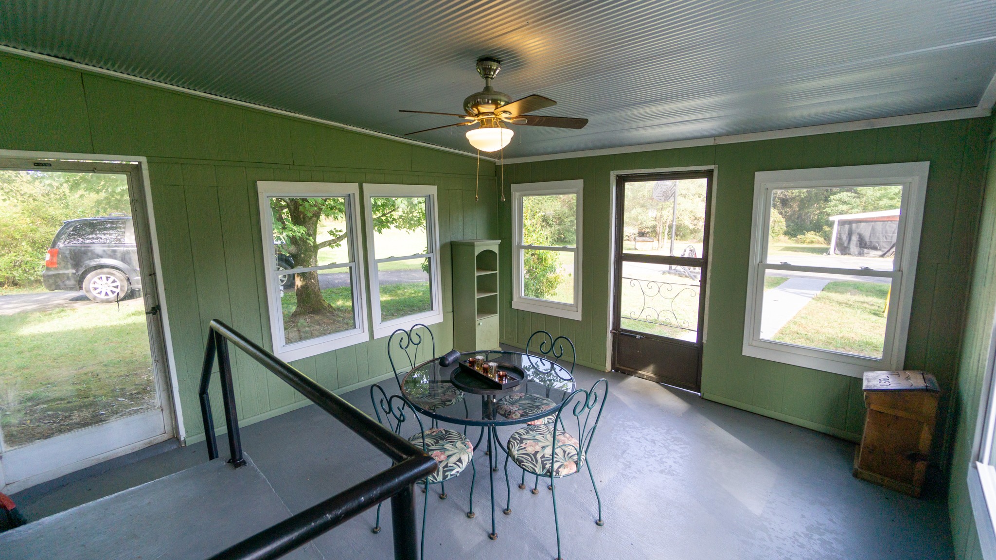 424 Dorris Road Portland, TN 37148 - Photo 25 of 48 a view of a livingroom with furniture and window