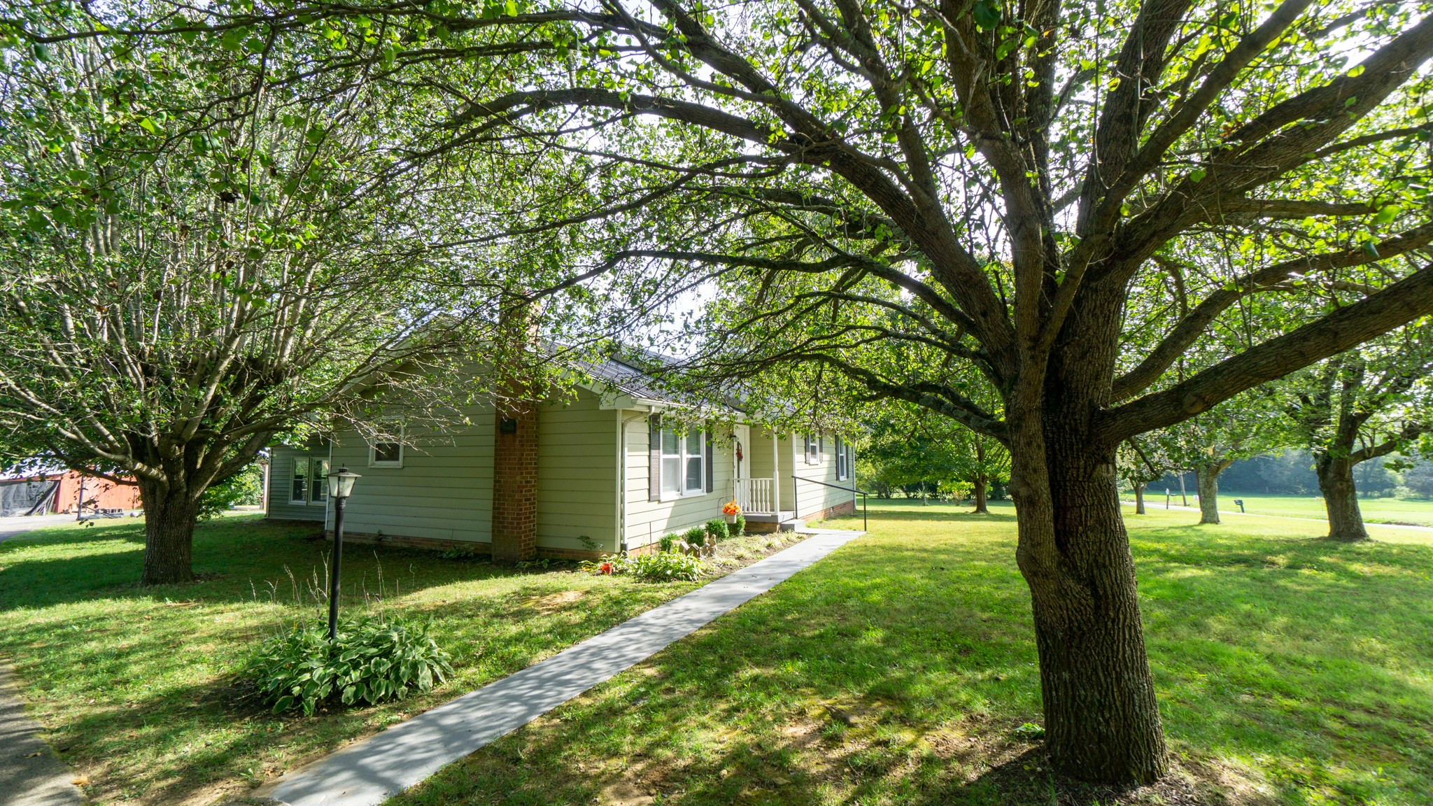 424 Dorris Road Portland, TN 37148 - Photo 30 of 48 a front view of a house with garden