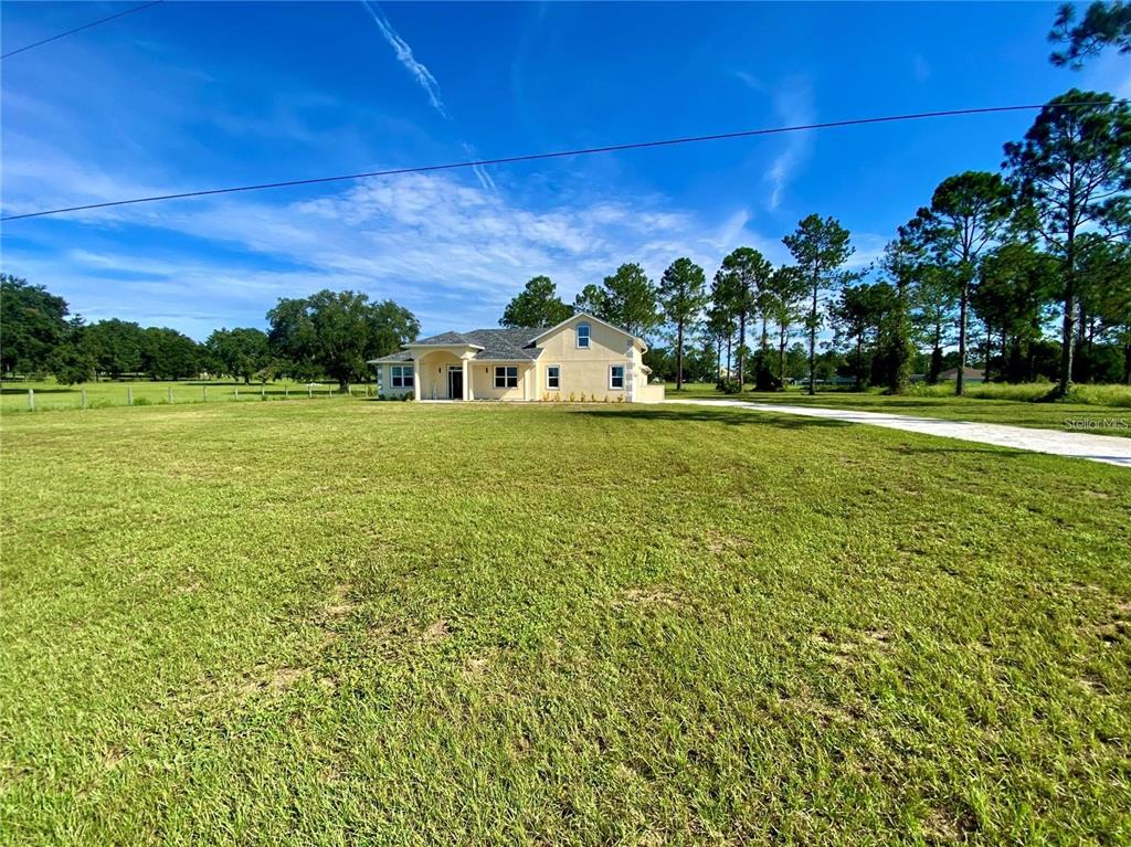 41385 Emeralda Island Road Leesburg, FL 34788 - Photo 1 of 1 Gallery Image 1