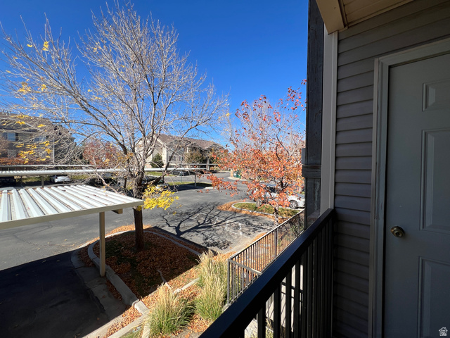 8198 North Cedar Springs Road, Unit T6 Eagle Mountain, UT 84005 - Photo 10 of 13 Balcony featuring a residential view