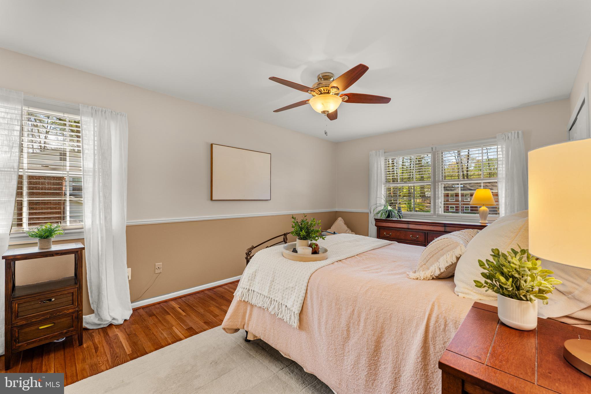 6703 Norview Court Springfield, VA 22152 - Photo 23 of 49 Primary Suite