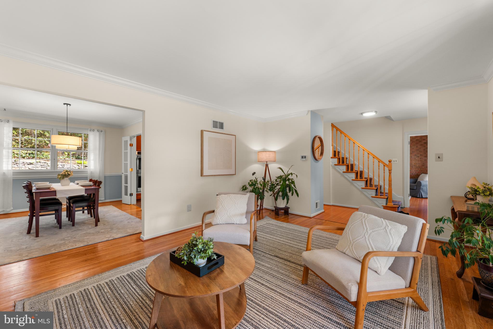 6703 Norview Court Springfield, VA 22152 - Photo 4 of 49 Open Living Spaces