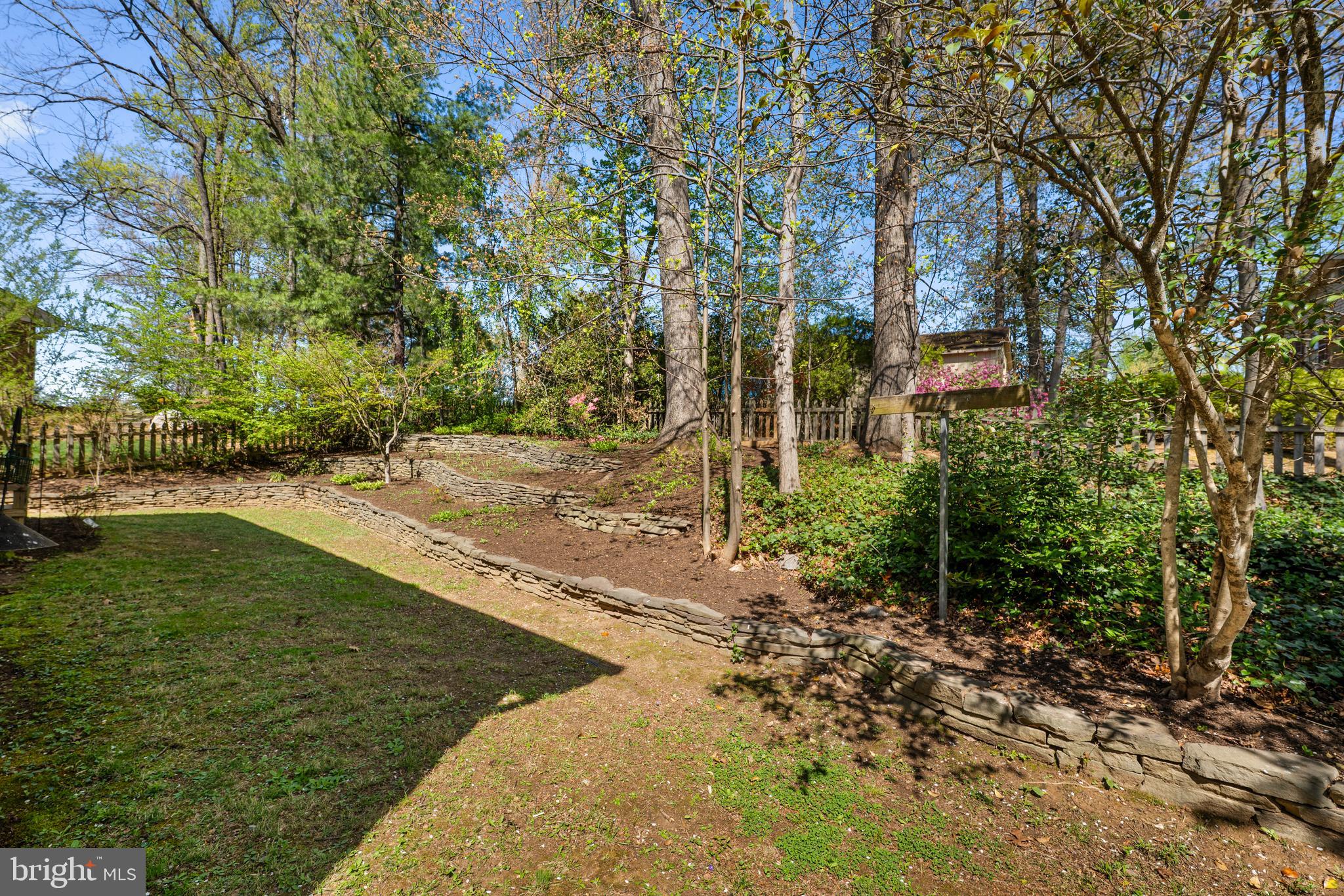 6703 Norview Court Springfield, VA 22152 - Photo 44 of 49 Landscaped Backyard